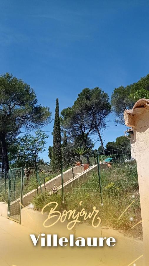 Les Cigales Bed & Breakfast Villelaure Exterior photo
